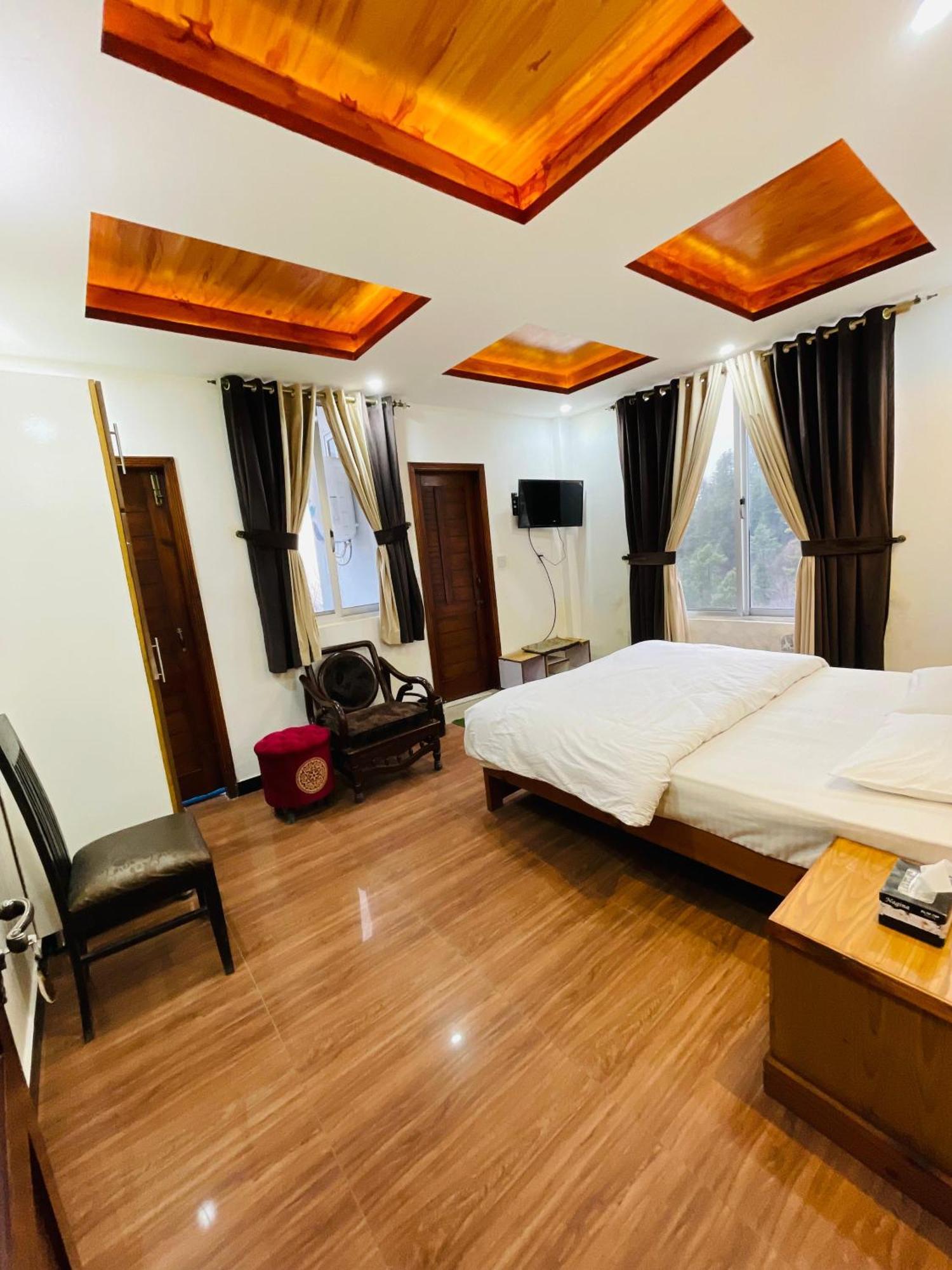 Paradise View Hotel & Restaurant Khaira Gali Exterior photo